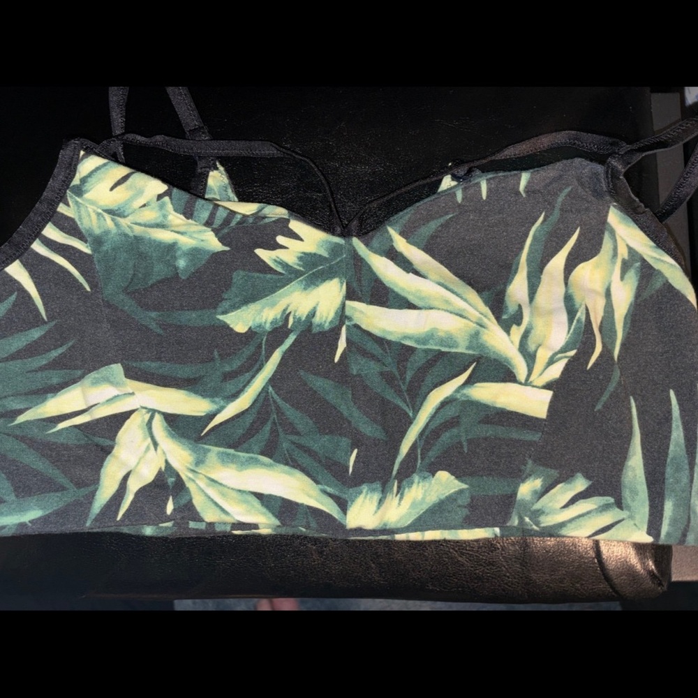 Tropical Leaf Print VS Sports Bra